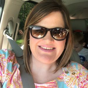 Meet your Posher, Erica